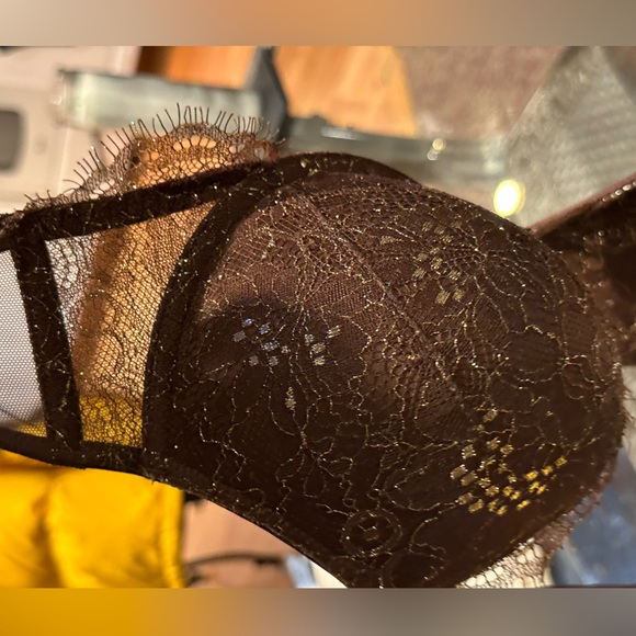 Victoria’s Secret®️ BOMBSHELL™️Brown Lace & Mesh Bra Size 36B - Picture 9 of 14